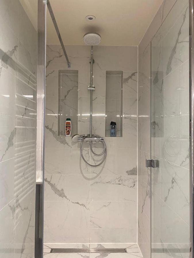 Super Appartement Refait A Neuf Beaucoup De Charme Boulogne-Billancourt Dış mekan fotoğraf